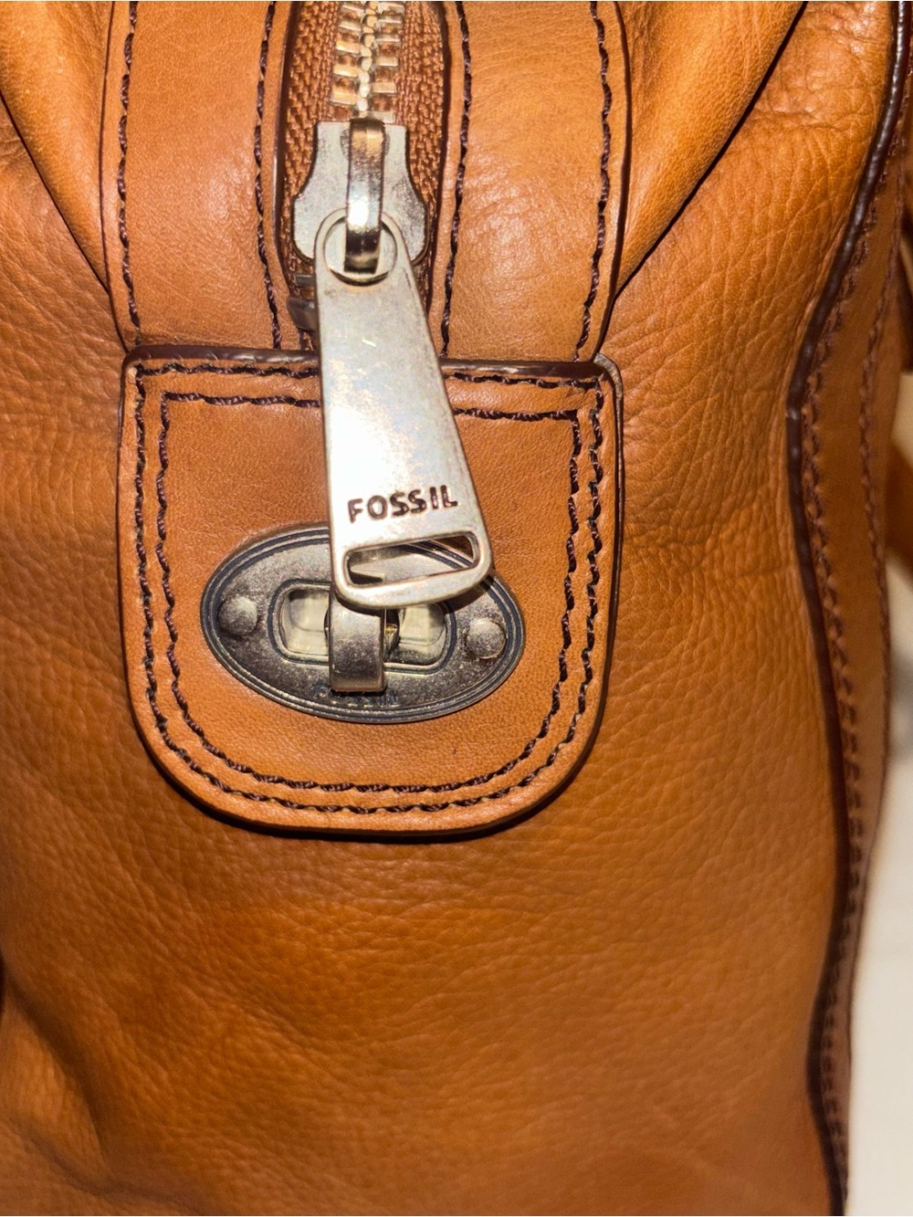 Vintage Brown Leather Fossil Marlow Satchel Purse - Picture 6 of 7
